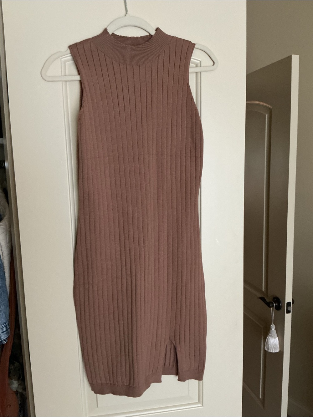 Sleeveless Ribbed Midi Dress